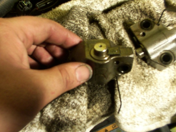 DCP_0018.JPG (72816 bytes) How to install Cams on a Mustang GT 4.6L V8 — photo 25