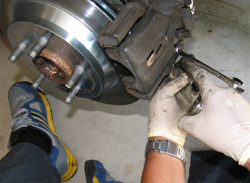 How To Change Rear Brakes on a Mustang — photo 3