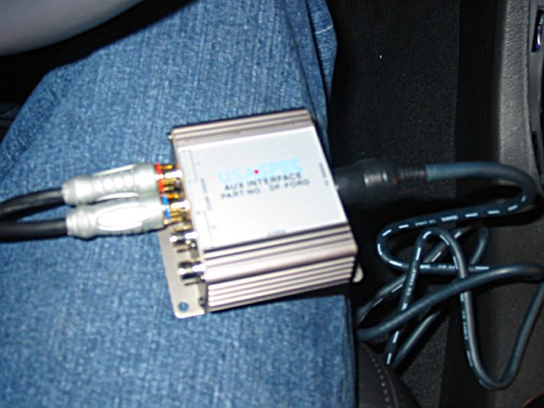 10.jpg (55280 bytes) How To hook up and iPod to your Mustang Mach 460 factory radio — photo 20