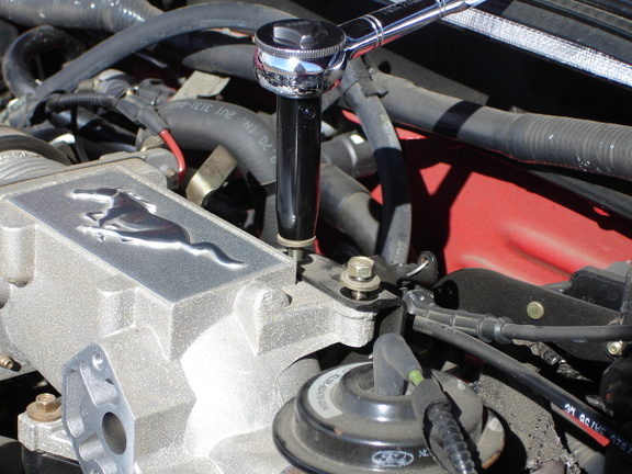 How to Install an Upper Intake Plenum on your Mustang — photo 6